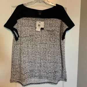 🆕 Calvin Klein Jeans Black and White Women’s Top